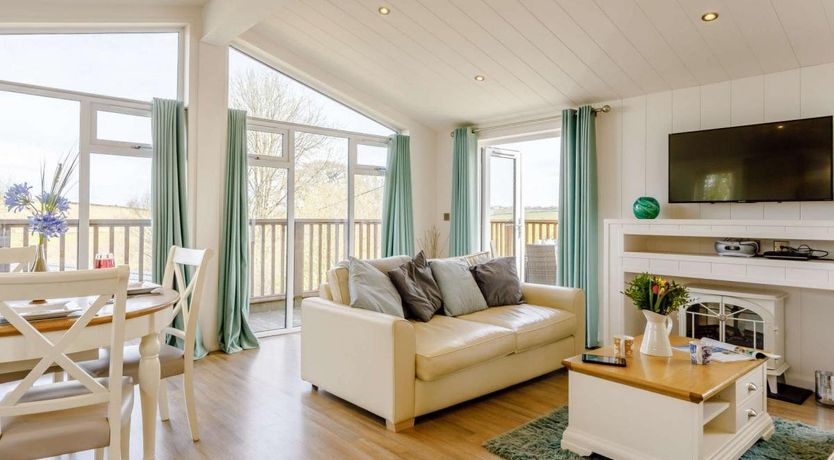 Photo of 2 Bed in Romansleigh