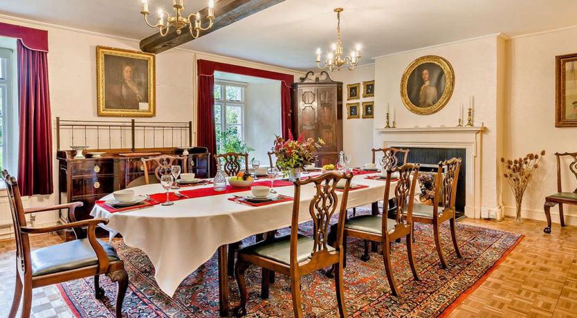 Photo of 4 Bed in Boot