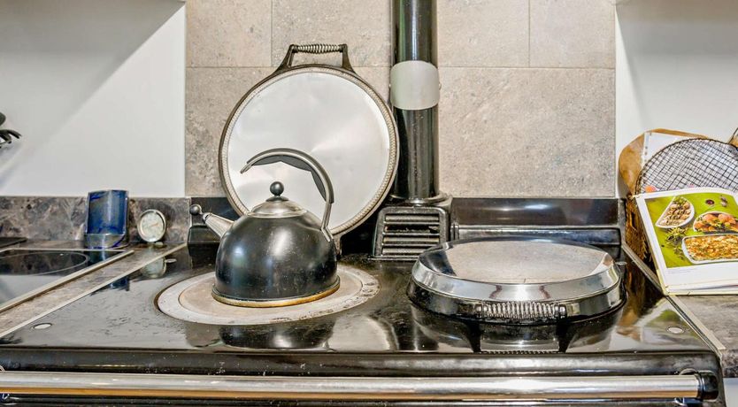 Photo of 4 Bed in Holmrook