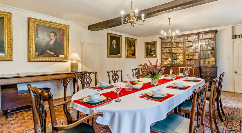 Photo of 4 Bed in Holmrook