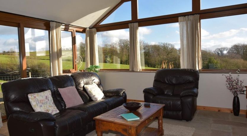 Photo of 1 Bed in Garthbrengy