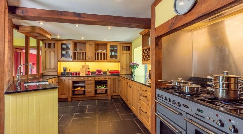 Photo of 5 Bed in Garth