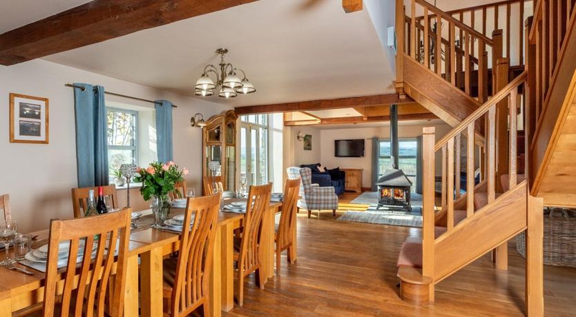 Photo of 5 Bed in Garth