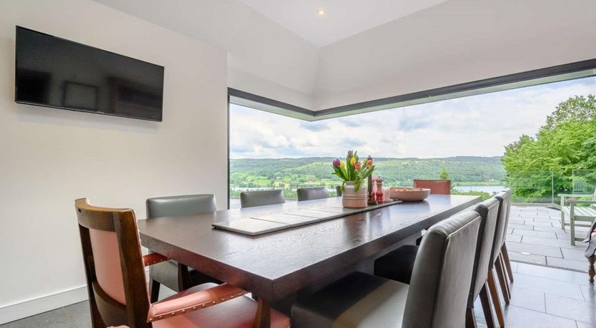 Photo of 6 Bed in Coniston