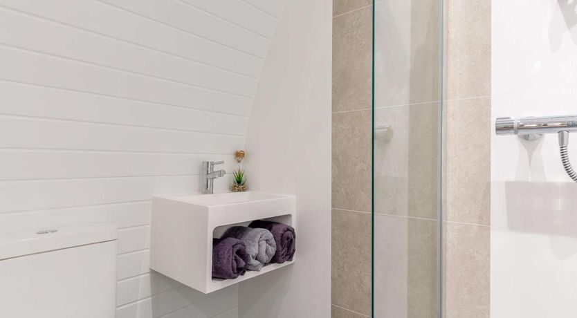 Photo of 1 Bed in South Brent