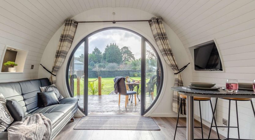 Photo of 1 Bed in South Brent