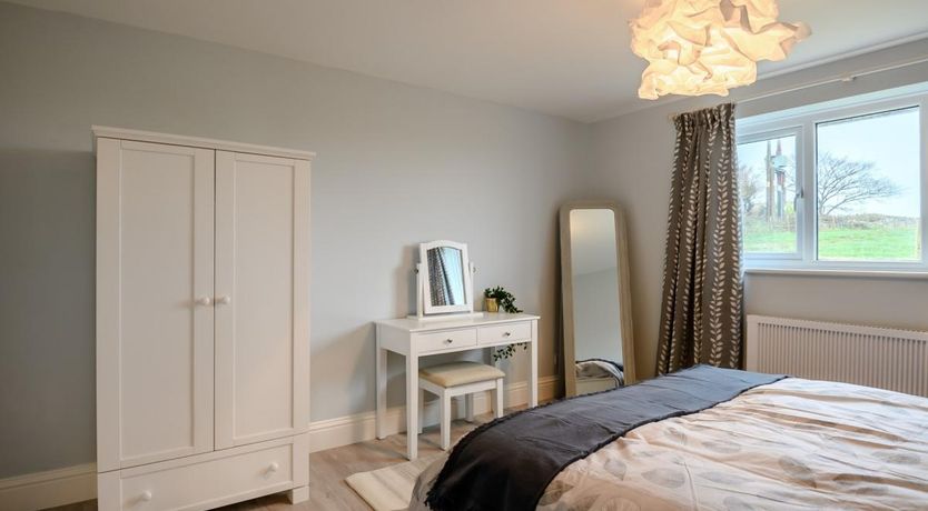 Photo of 3 Bed in Worth Matravers