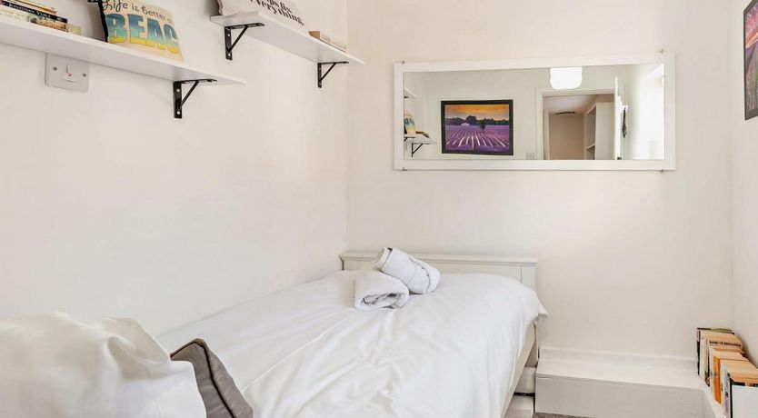 Photo of 2 Bed in Blakeney