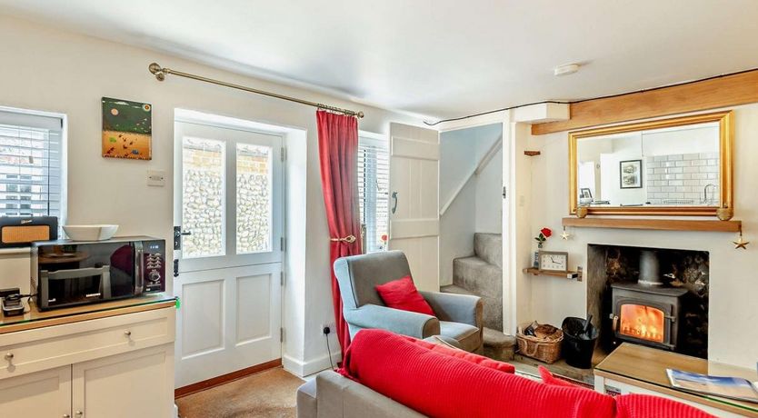 Photo of 2 Bed in Blakeney