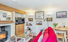 Photo of in Blakeney (78478)
