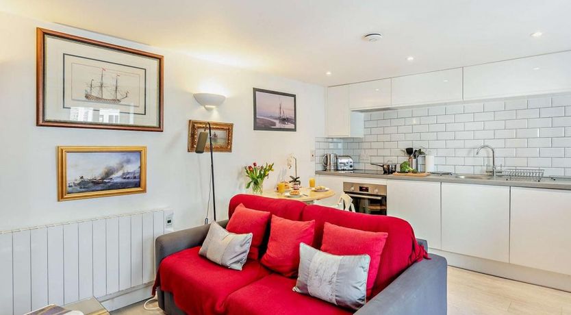 Photo of 2 Bed in Blakeney