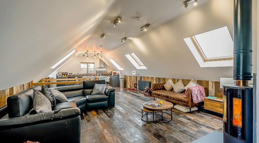 Photo of 4 Bed in Broad Haven