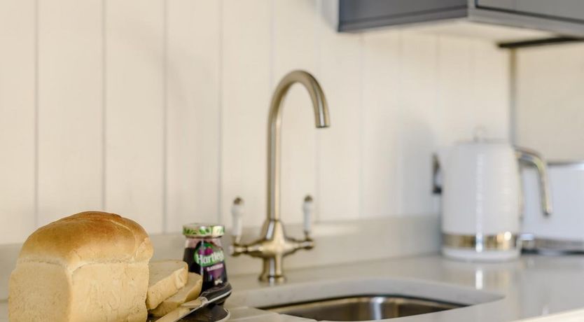 Photo of 1 Bed in Byton