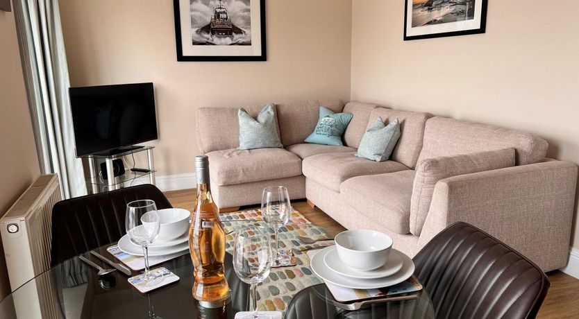 Photo of 2 Bed in Tenby