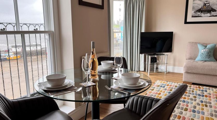 Photo of 2 Bed in Tenby