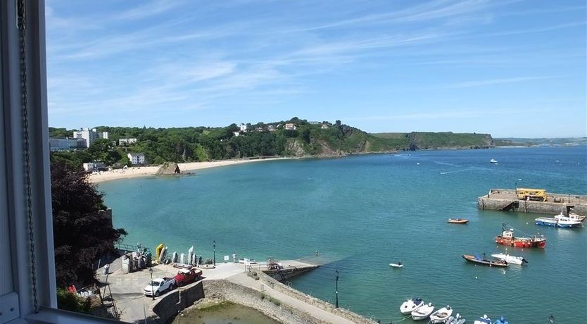 Photo of 2 Bed in Tenby