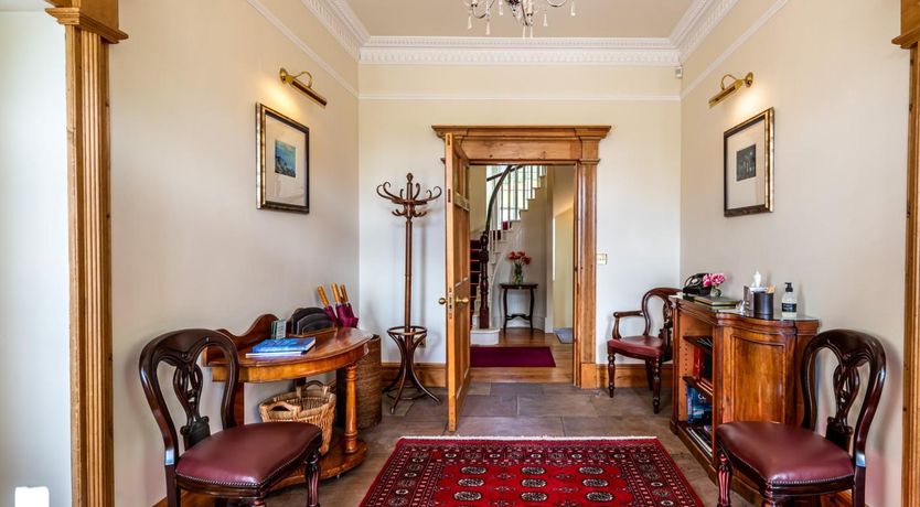 Photo of 7 Bed in Dingwall