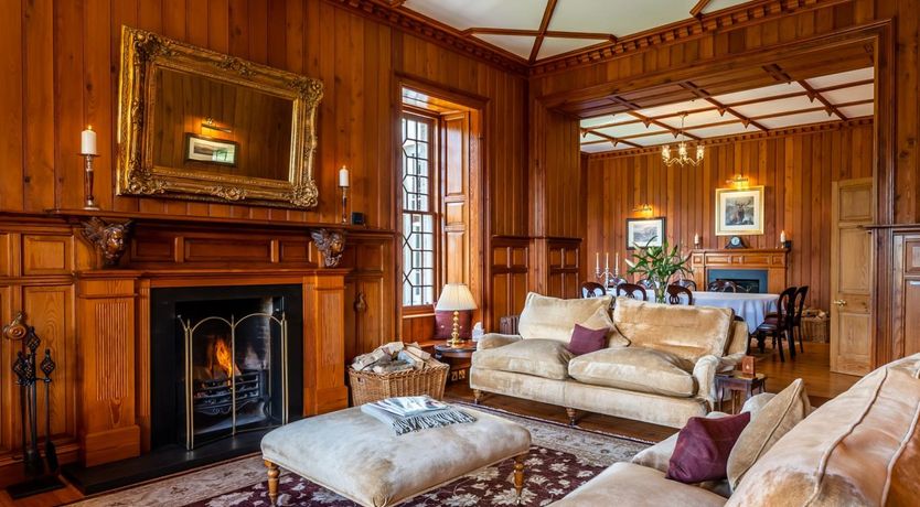 Photo of 7 Bed in Dingwall
