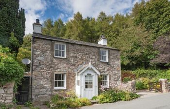 in Eskdale (SZ416) Holiday Cottage