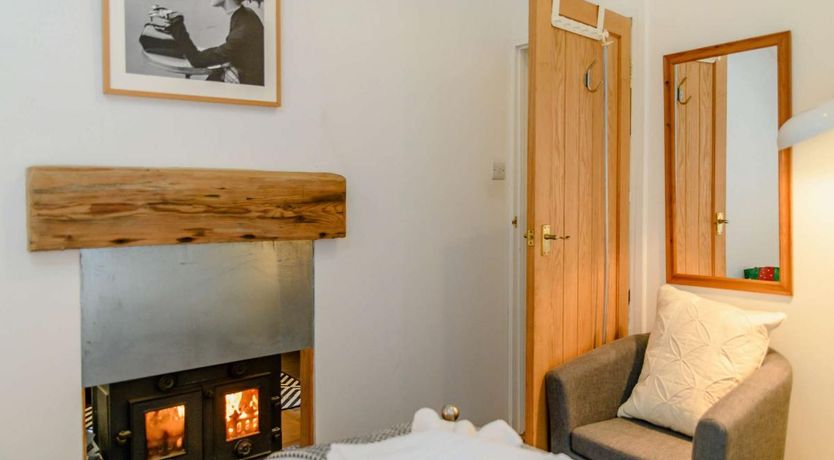 Photo of 1 Bed in Blackwater