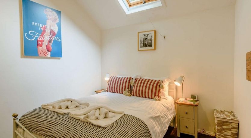 Photo of 1 Bed in Blackwater