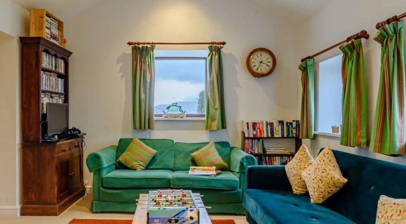 Photo of 5 Bed in Llangattock