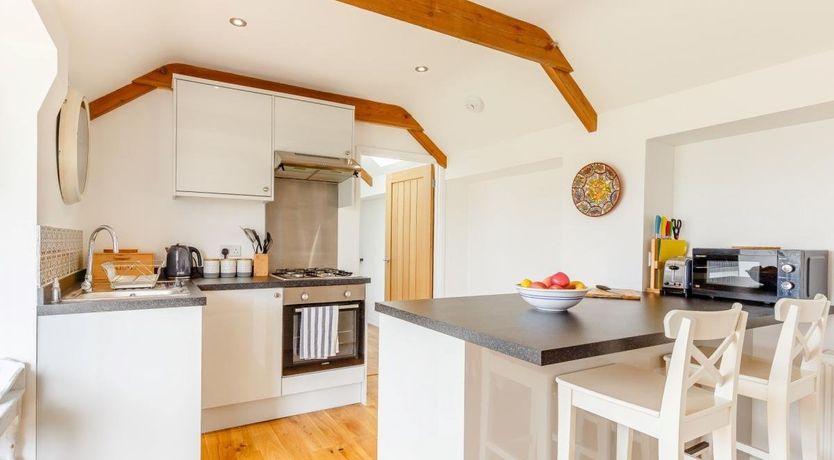 Photo of 1 Bed in Newlyn