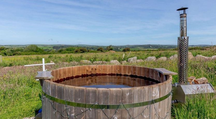 Photo of 1 Bed in Newlyn