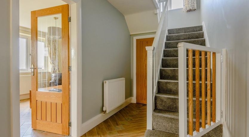 Photo of 4 Bed in Llannefydd