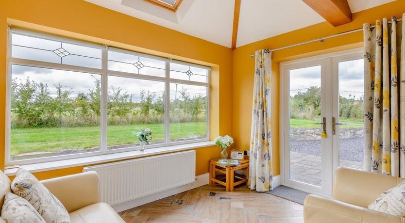 Photo of 4 Bed in Llannefydd