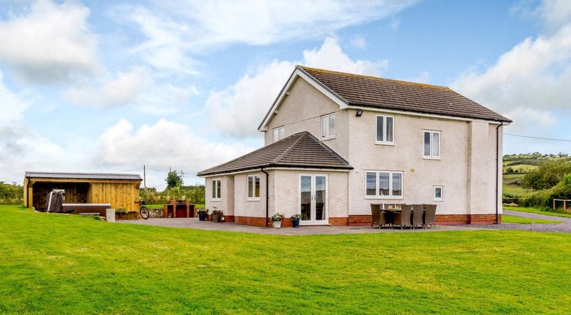 Photo of in Llannefydd (78960)