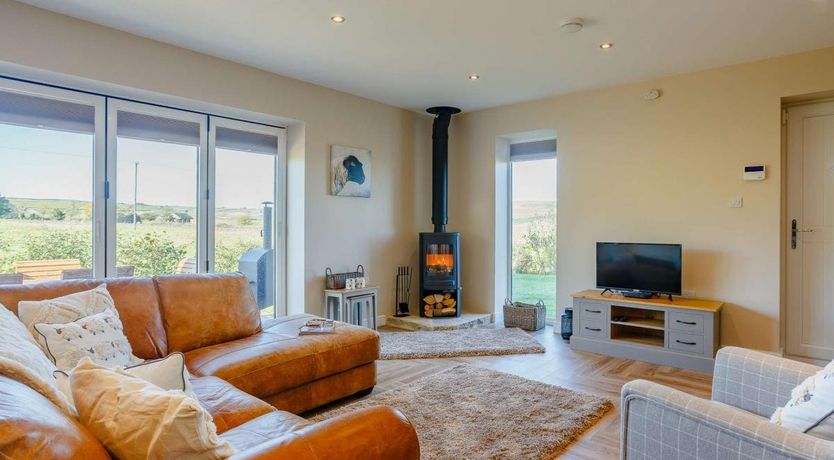 Photo of 2 Bed in Cowling