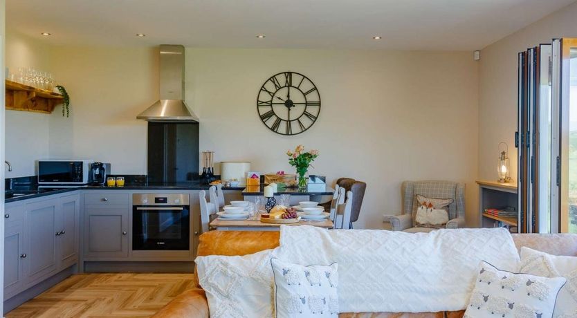 Photo of 2 Bed in Cowling