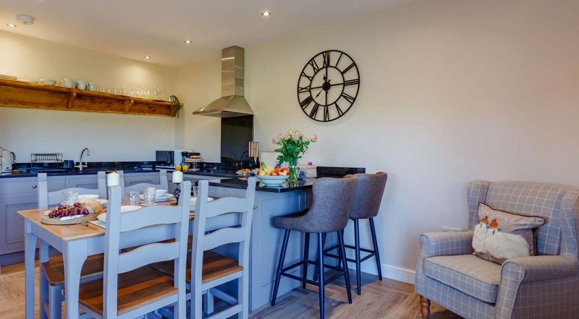 Photo of 2 Bed in Cowling