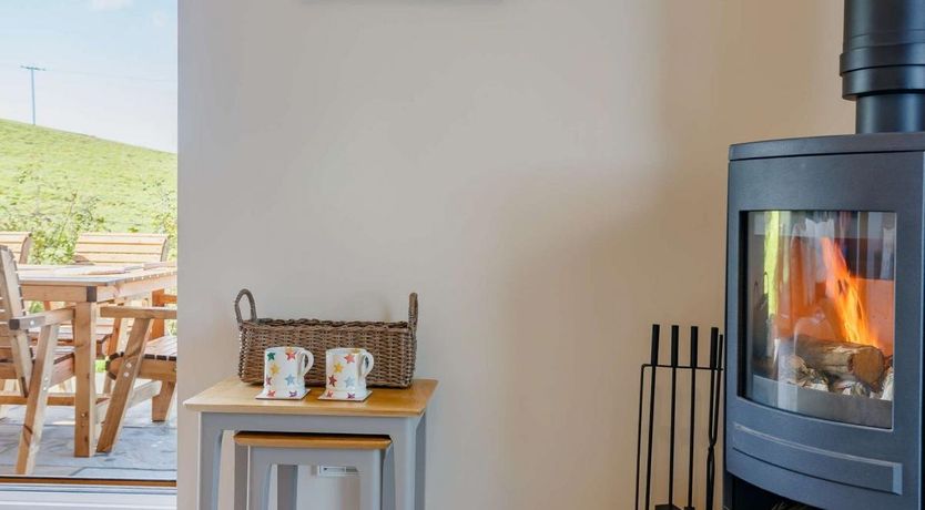 Photo of 2 Bed in Cowling