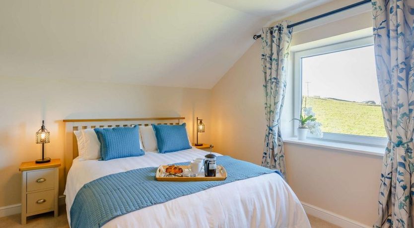 Photo of 2 Bed in Cowling