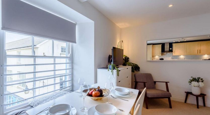 Photo of 1 Bed in Tenby