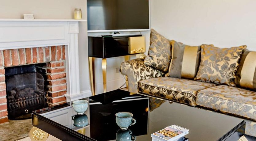 Photo of 4 Bed in Brixham