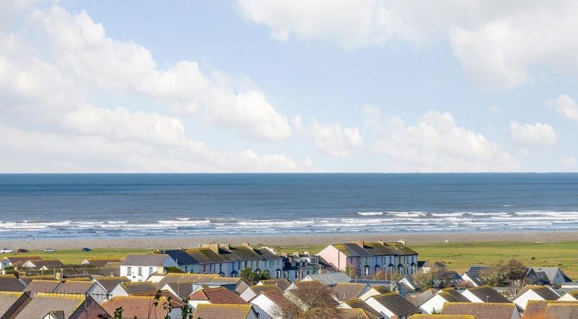 Photo of 2 Bed in Westward Ho