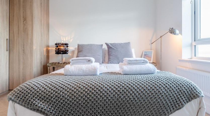 Photo of 2 Bed in Westward Ho