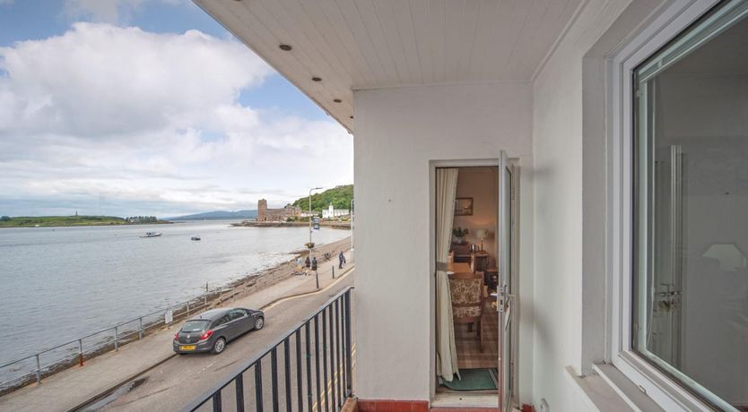 Photo of 3 Bed in Oban