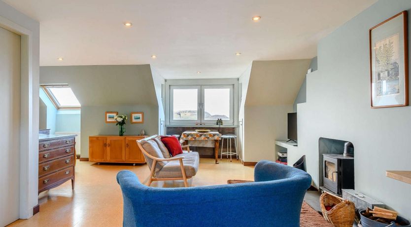 Photo of 3 Bed in Oban