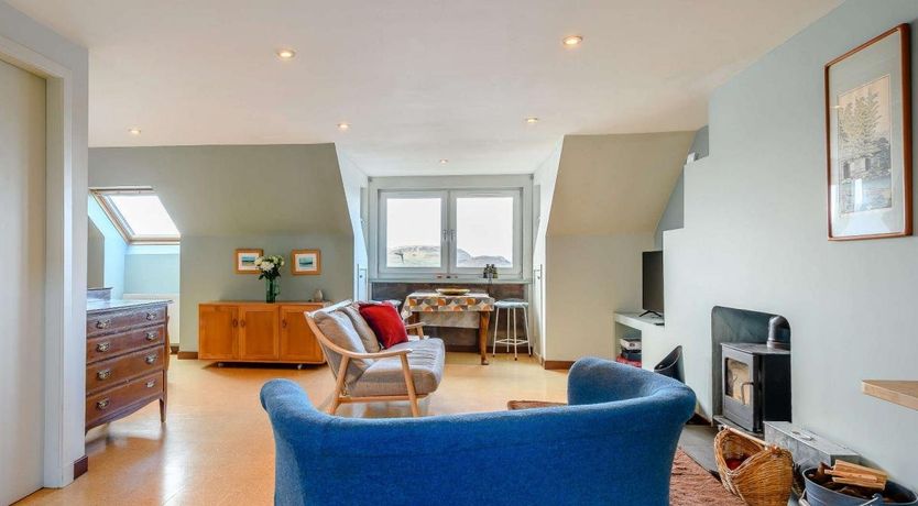 Photo of 3 Bed in Oban