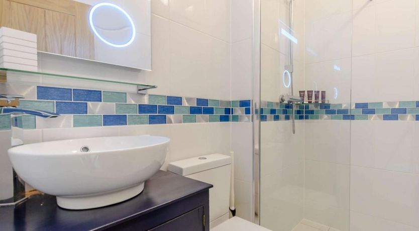 Photo of 4 Bed in Maresfield