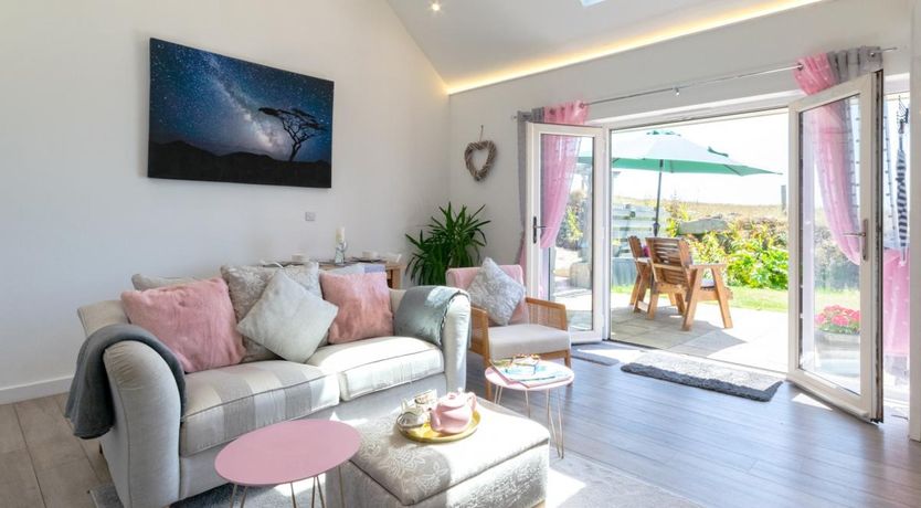 Photo of 1 Bed in St Just