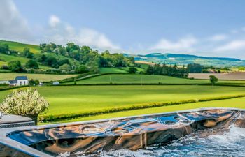 2 Bed in Montgomery Holiday Cottage