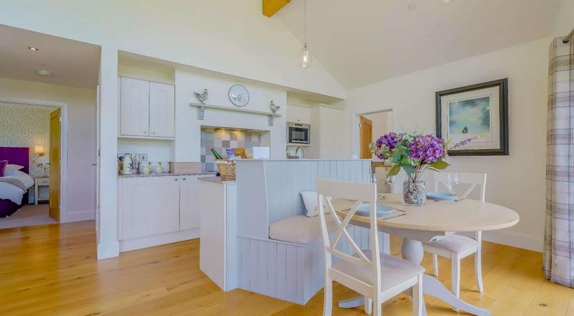 Photo of 2 Bed in Llandyssil