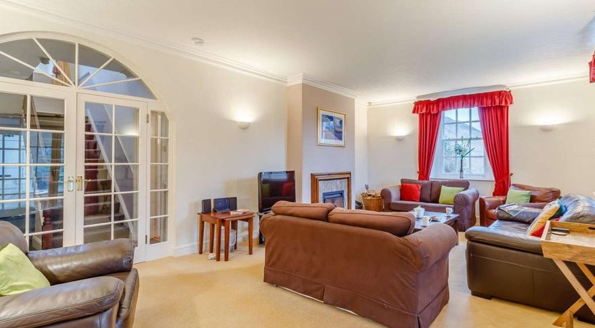 Photo of 4 Bed in Buttermere