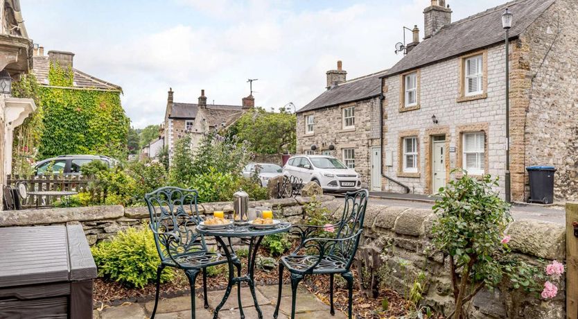 Photo of 2 Bed in Ashford-in-the-Water