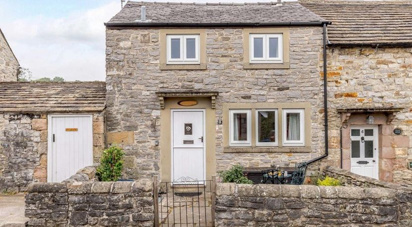 Photo of Cottage in Derbyshire